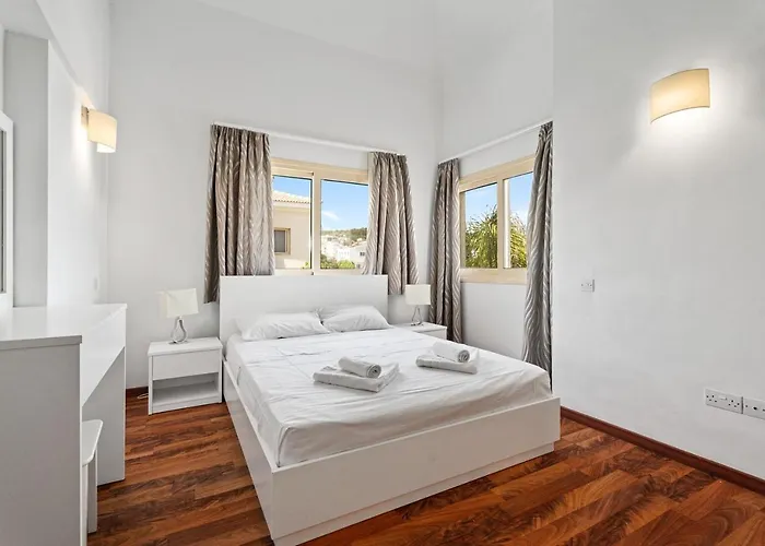 Anthorina Gardens Retreat * パラリムニ