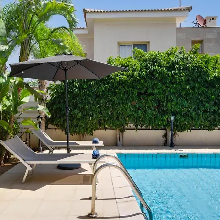 Βίλα Anthorina Gardens Retreat *